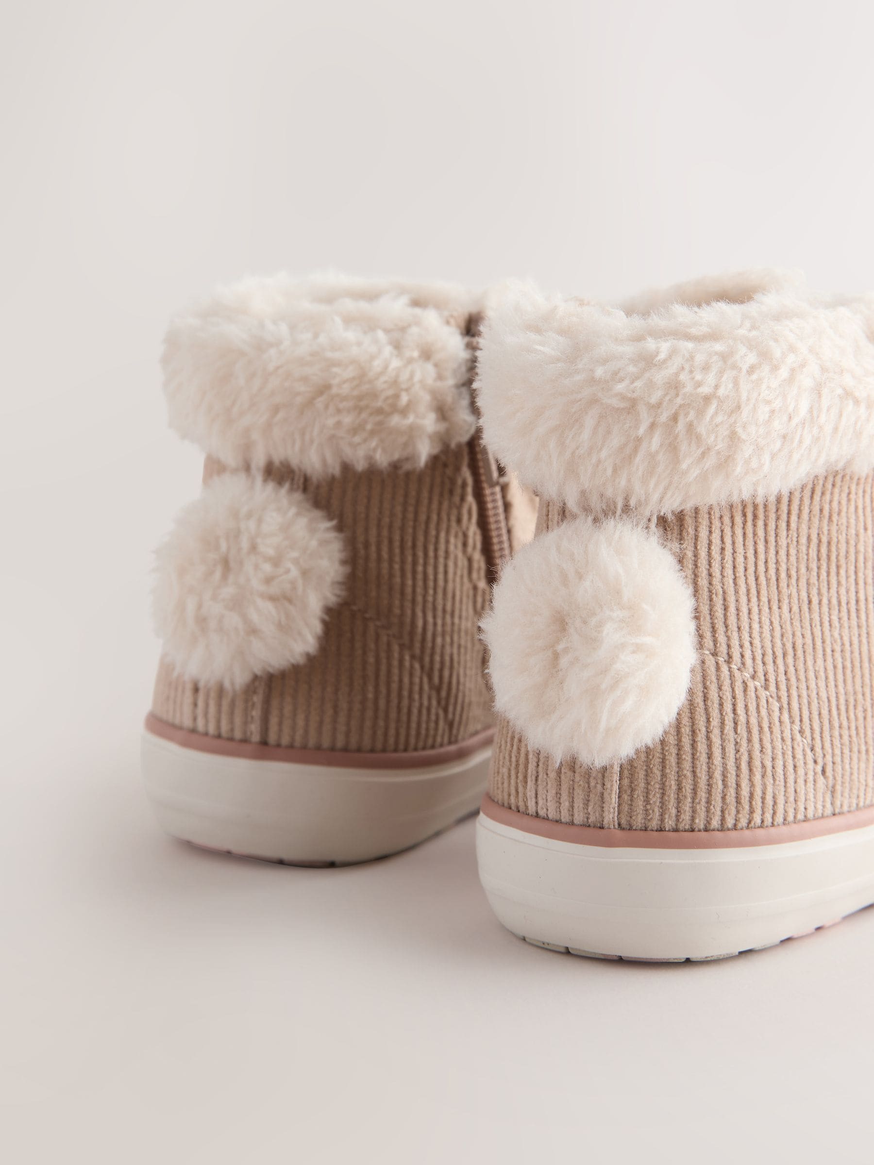 Neutraal met konijnenprint - Character sneakers met hoog bovenwerk