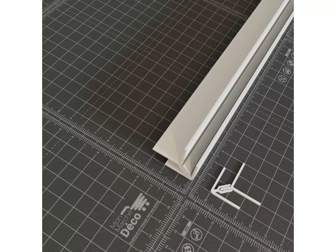 Profil d'Angle PVC Alimentaire 8 mm - Longueur 2.60 m - Blanc