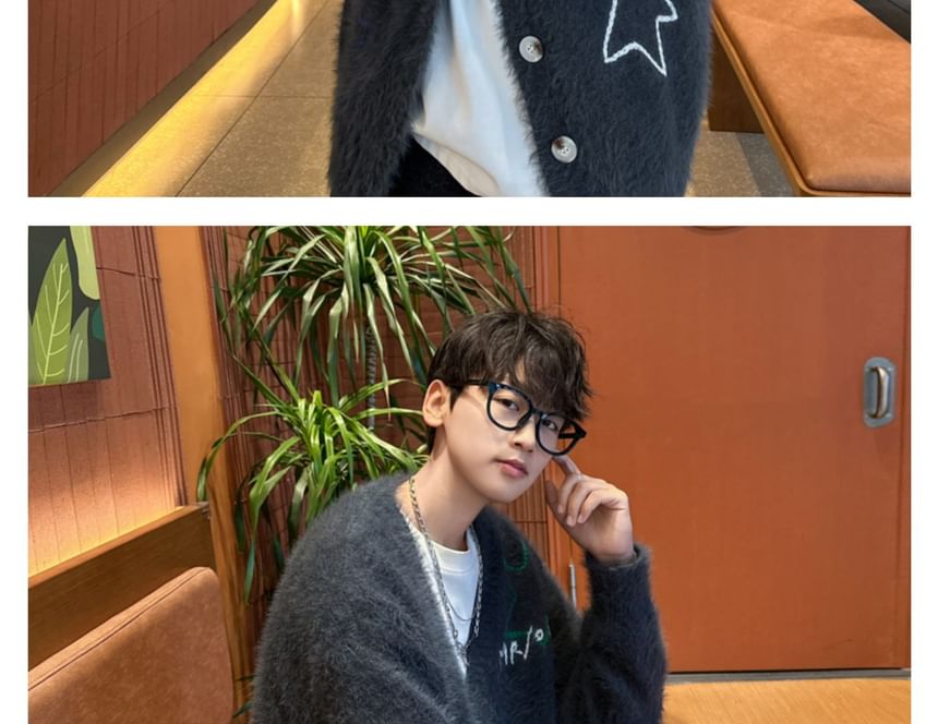 Diphon - V-hals cartoon sterletters oversized pluizige cardigan