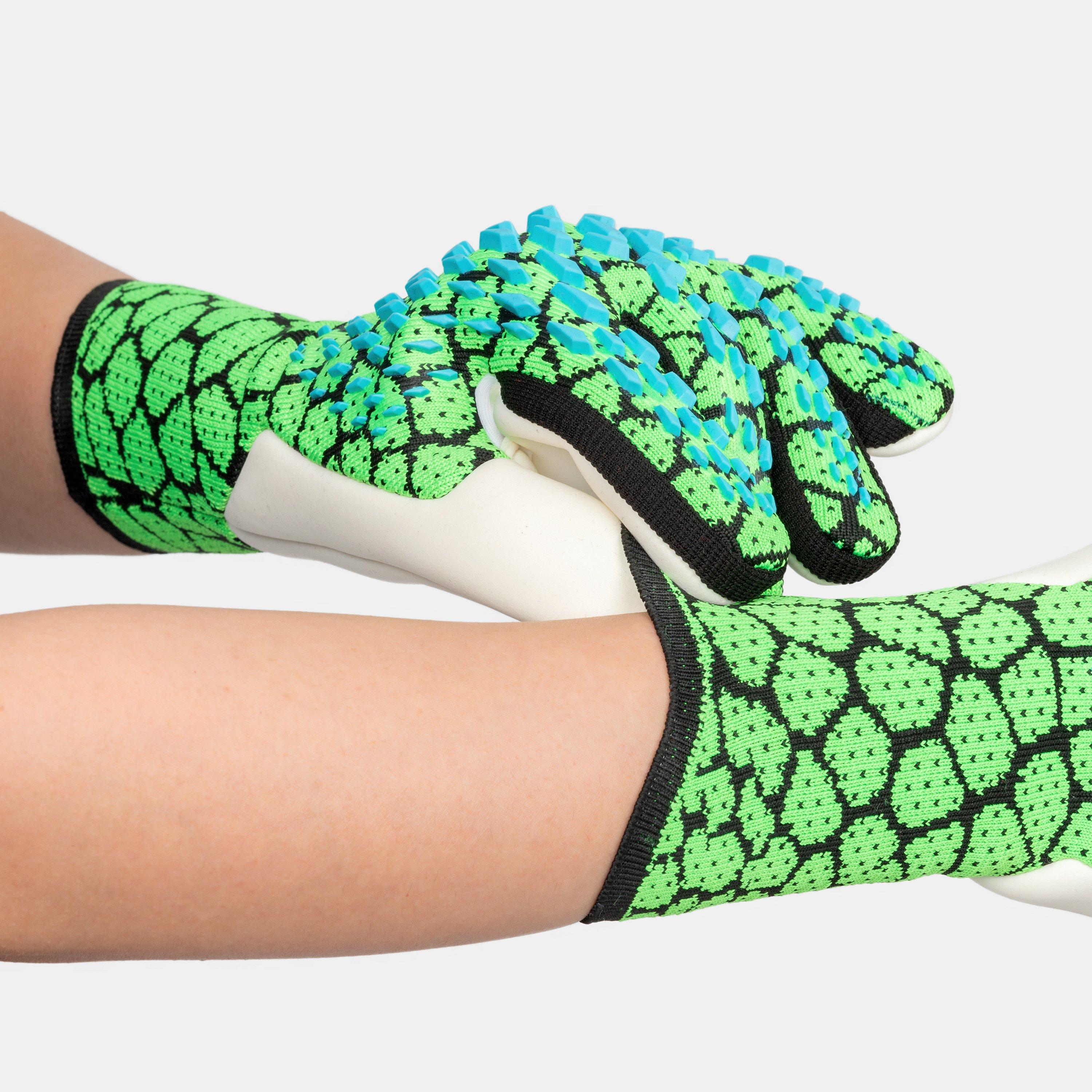 Sondico Match Goalkeeper Glove Juniors