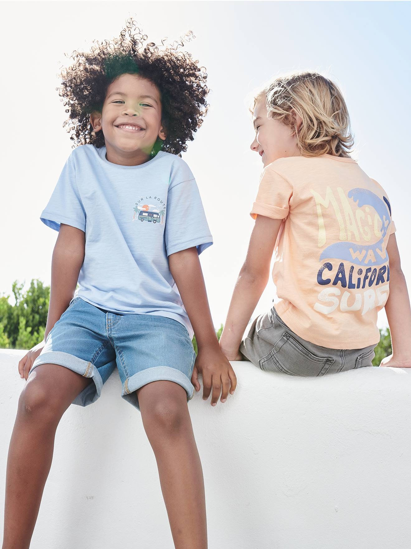 Bermuda jeans azul-escura lisa para meninos