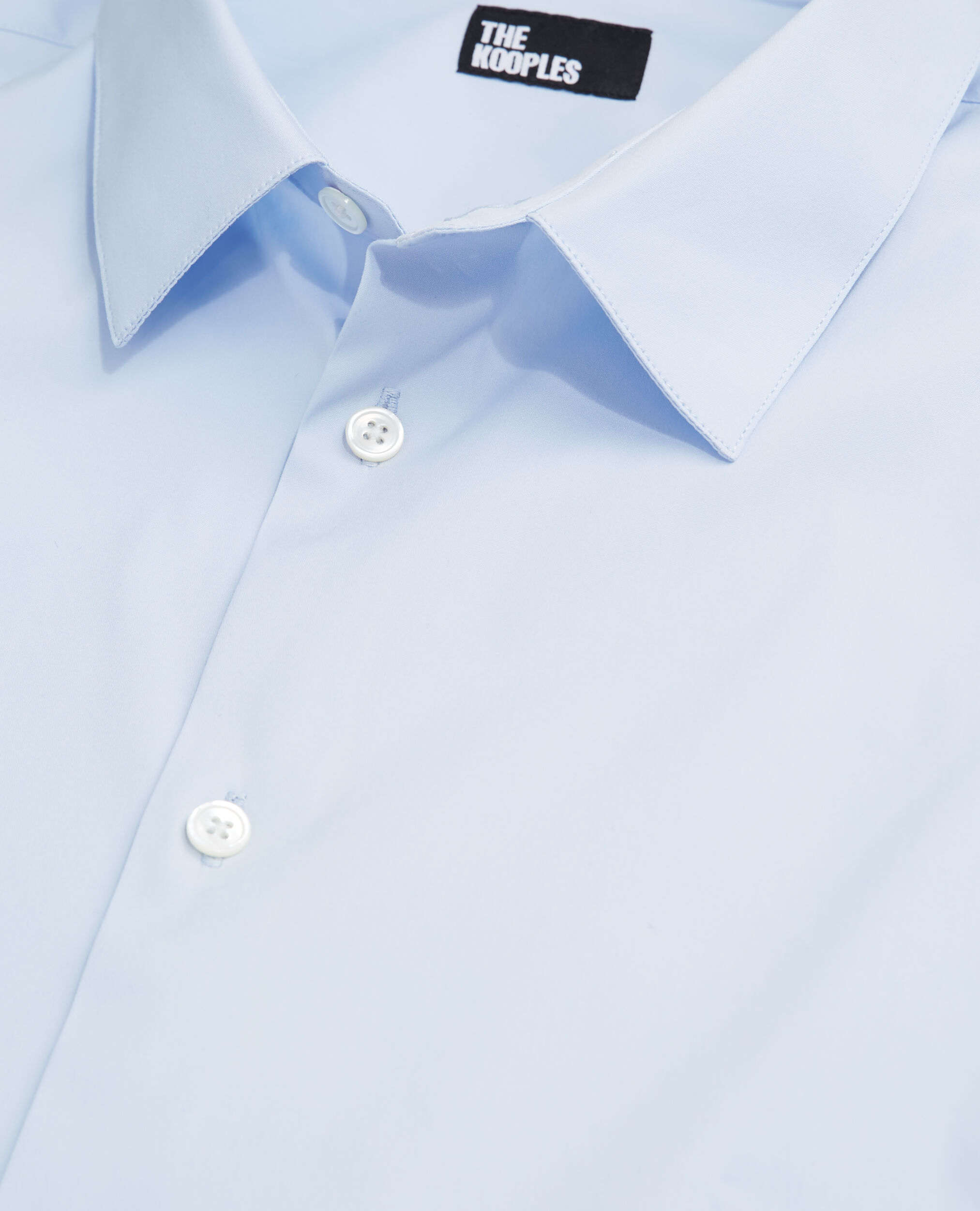Chemise formelle bleue en popeline