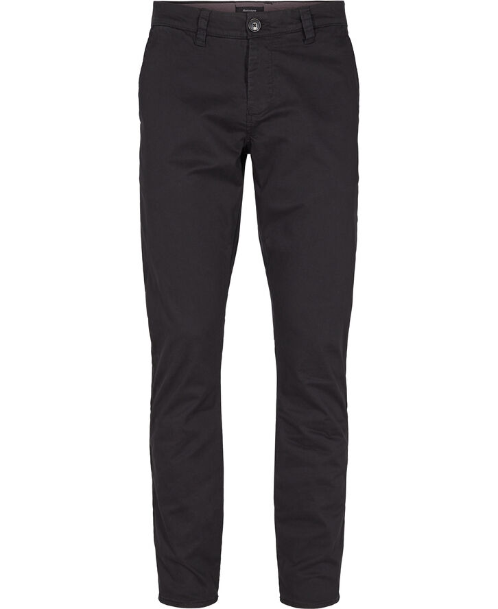 Matinique Paul Black