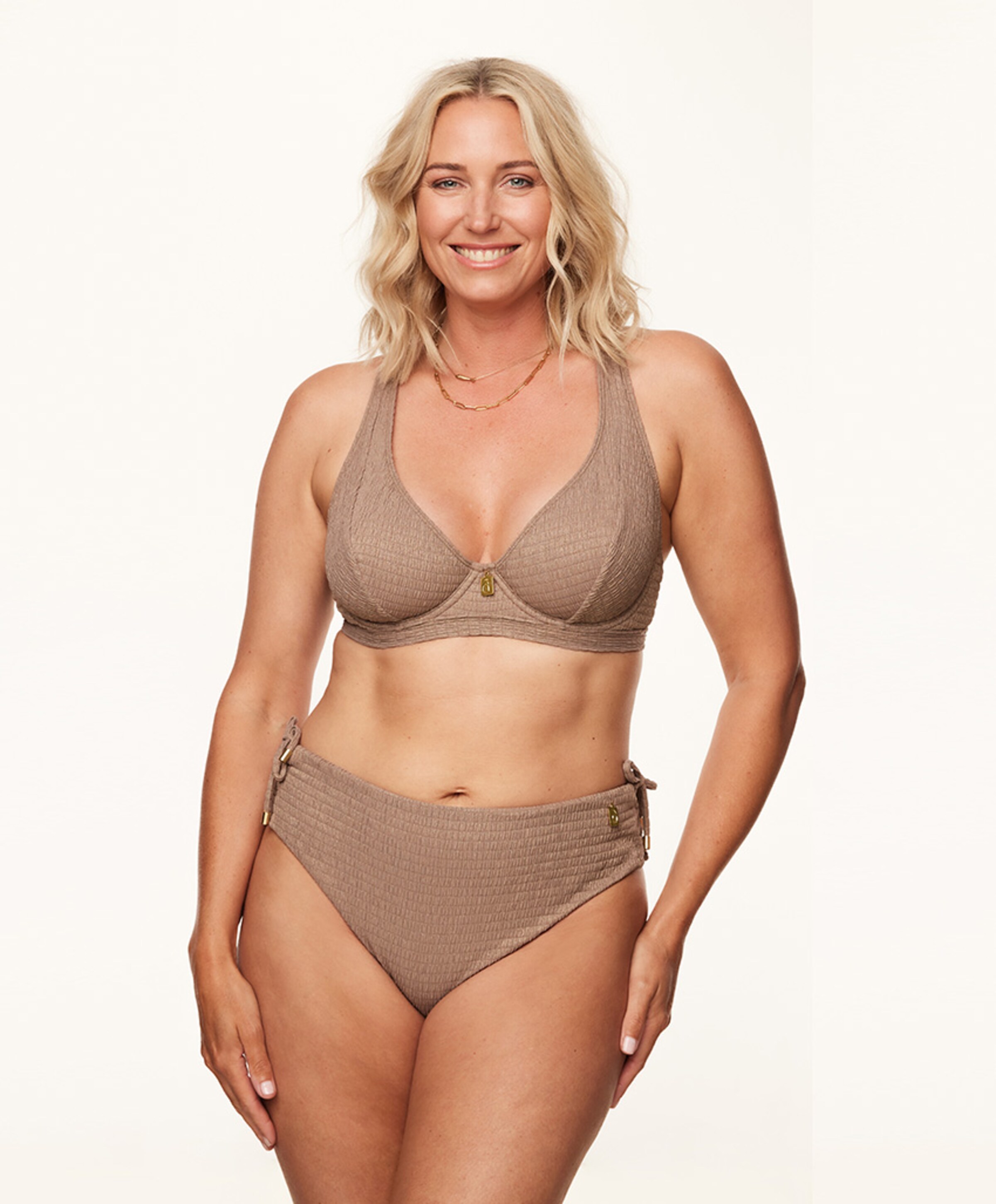 Annadiva Dames bikinibroekje bruin