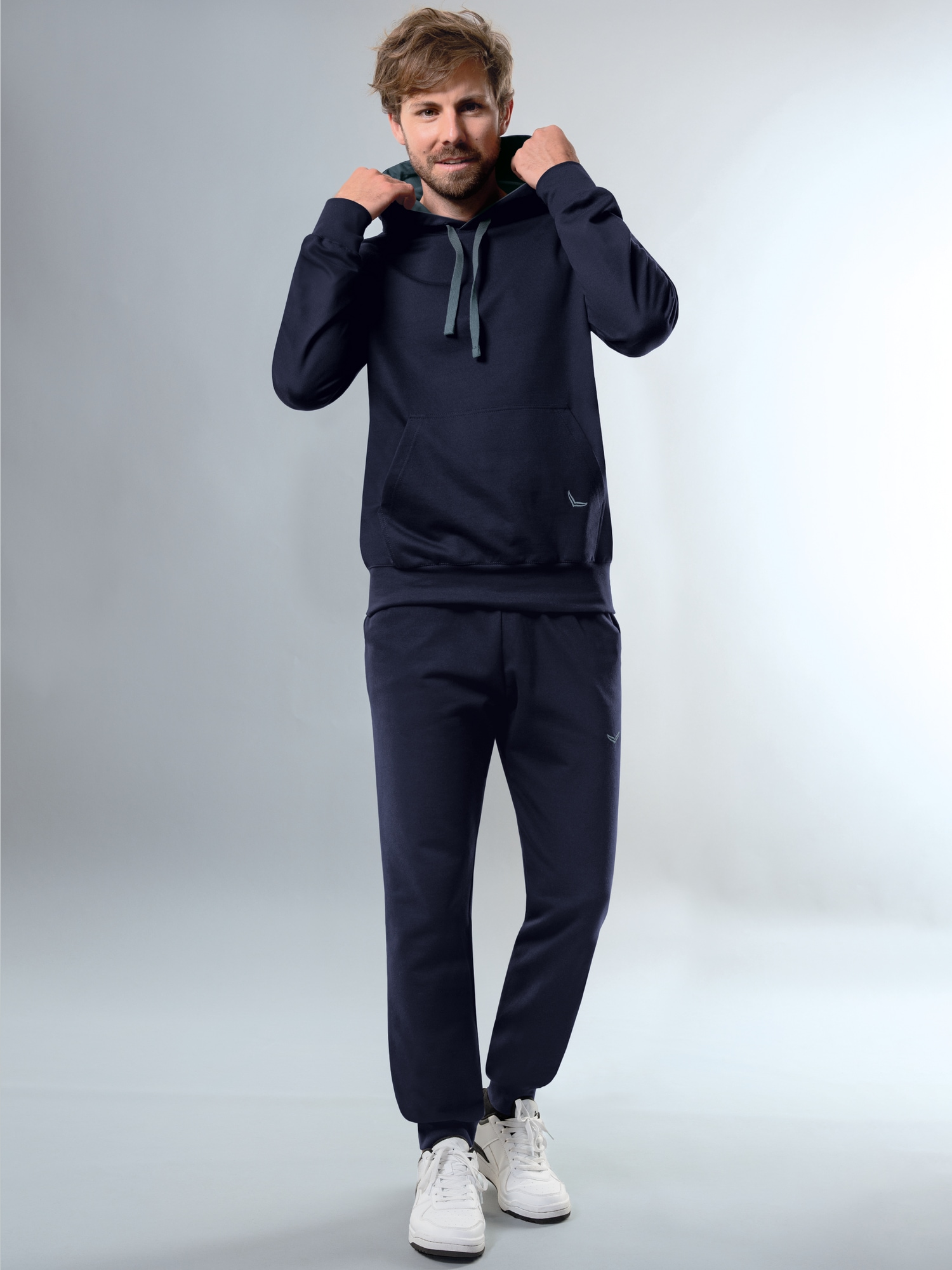 Jogginganzug aus Biobaumwolle Navy