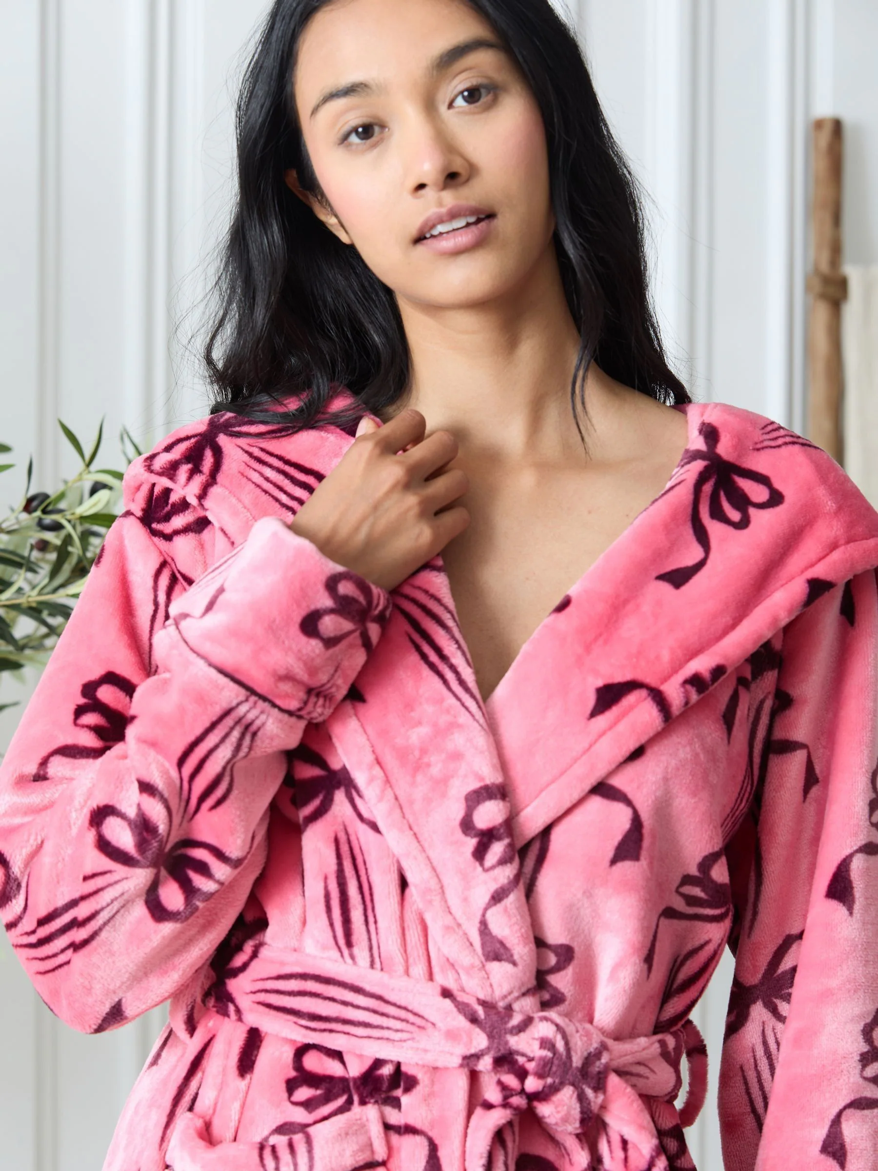 Chelsea Peers Fleece Bow Print Dressing Gown