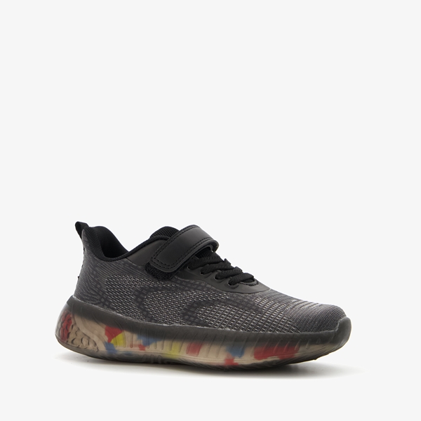 Blue Box jongens sneakers met multicolour zool