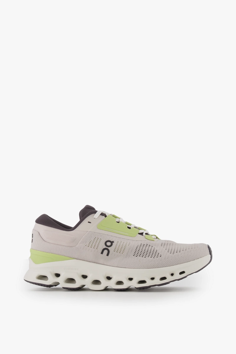 ON Cloudstratus 3 Herren Laufschuh