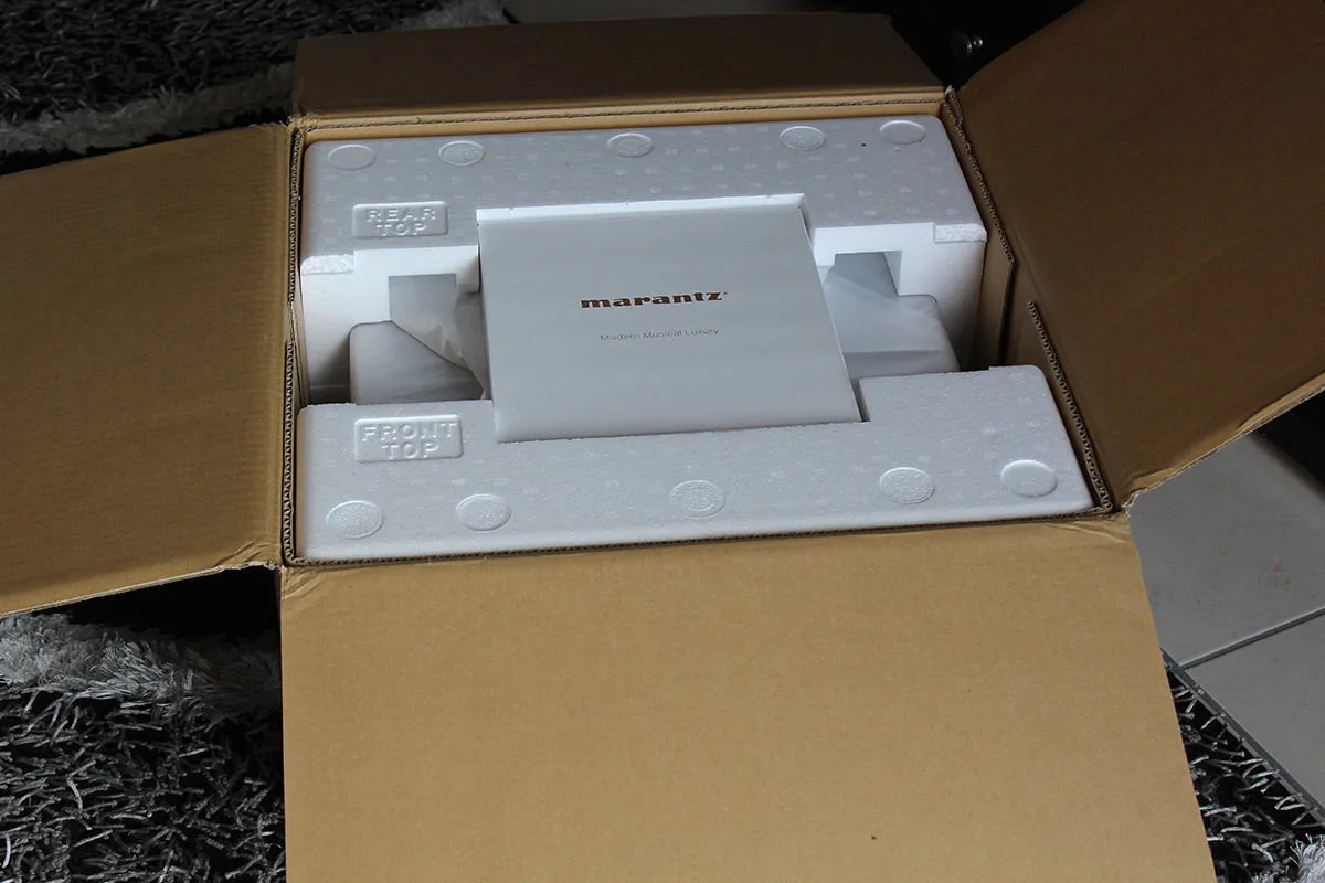 Marantz Model 30 Noir Amplis hi-fi stéréo