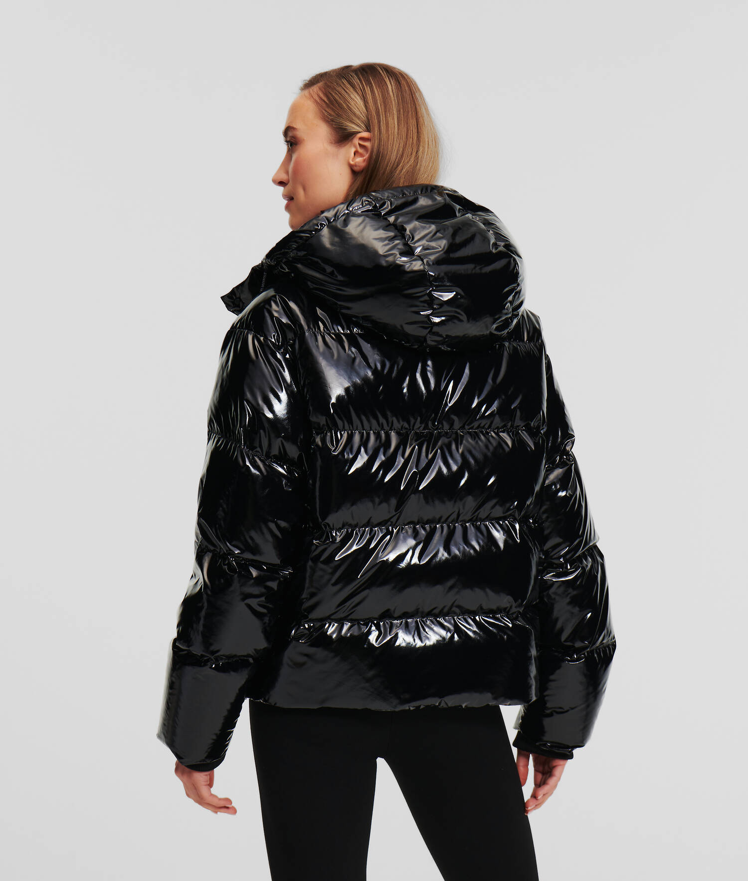 VESTE MATELASSÉE À CAPUCHE