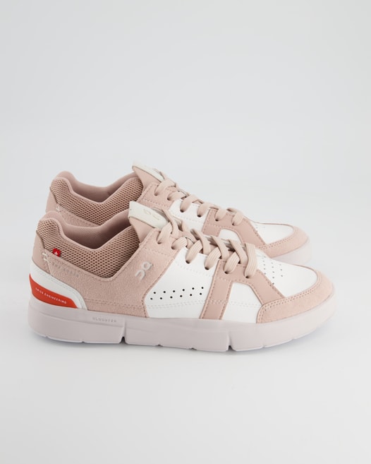ON Running Roger Clubhouse Sneaker in Rosa
