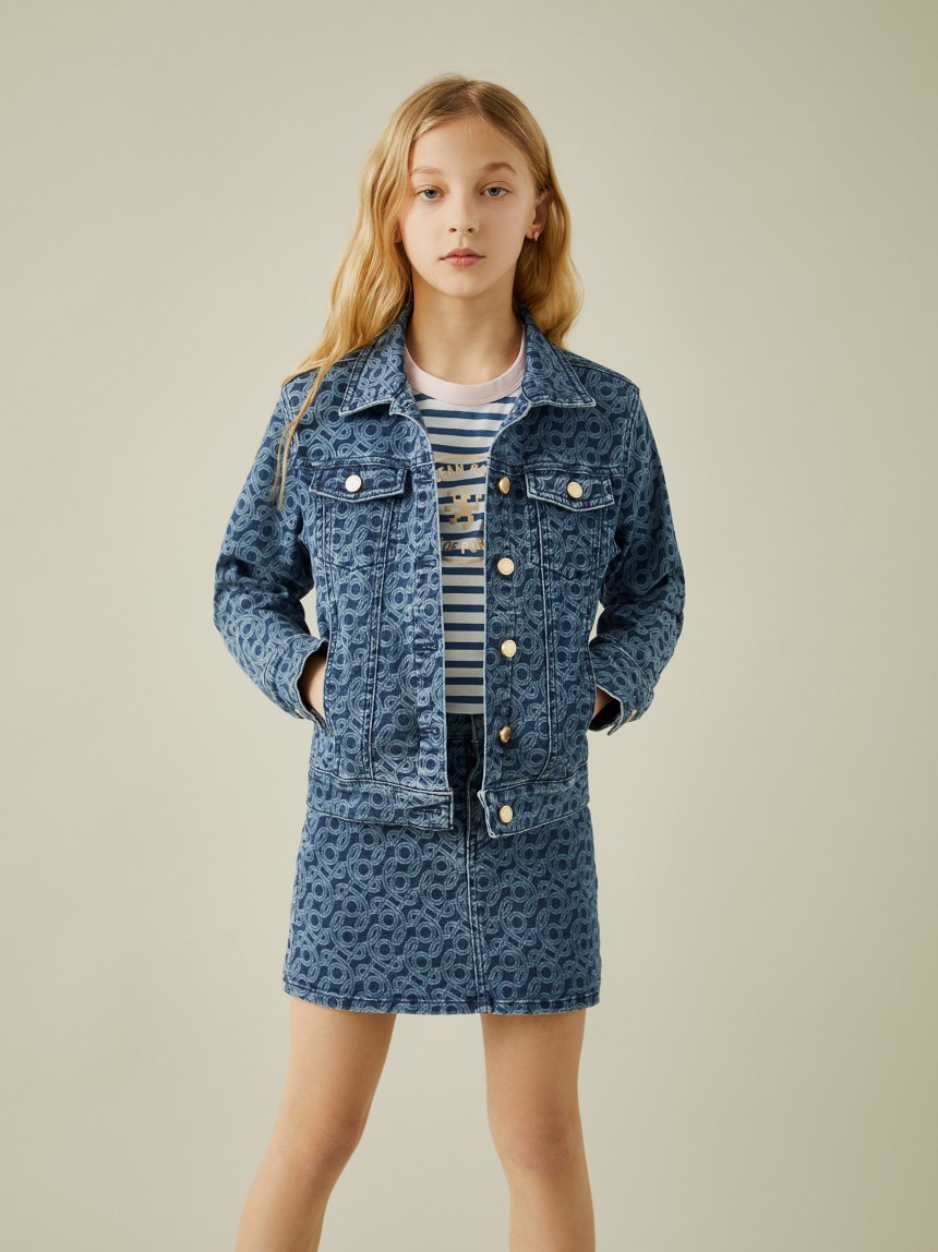Blusão denim com padrão monograma