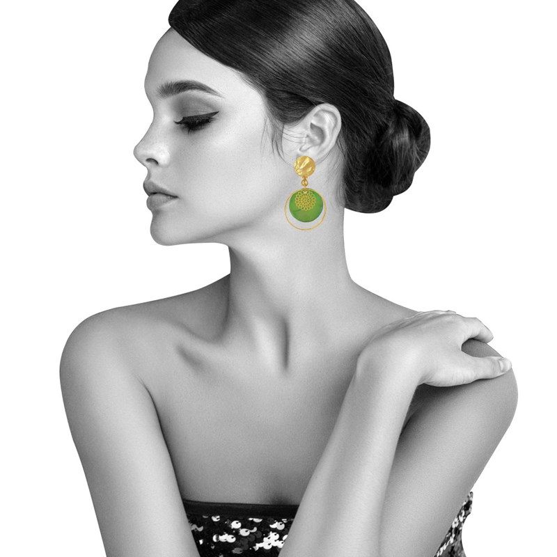 Boucles d'Oreilles Clip Métal Doré Cercle et Pastille de Nacre