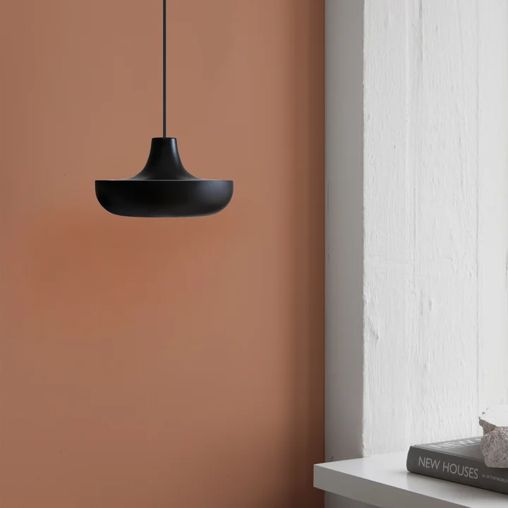 Umage - Cassini LED-Pendelleuchte Medium, Ø 40 x 11 cm, schwarz