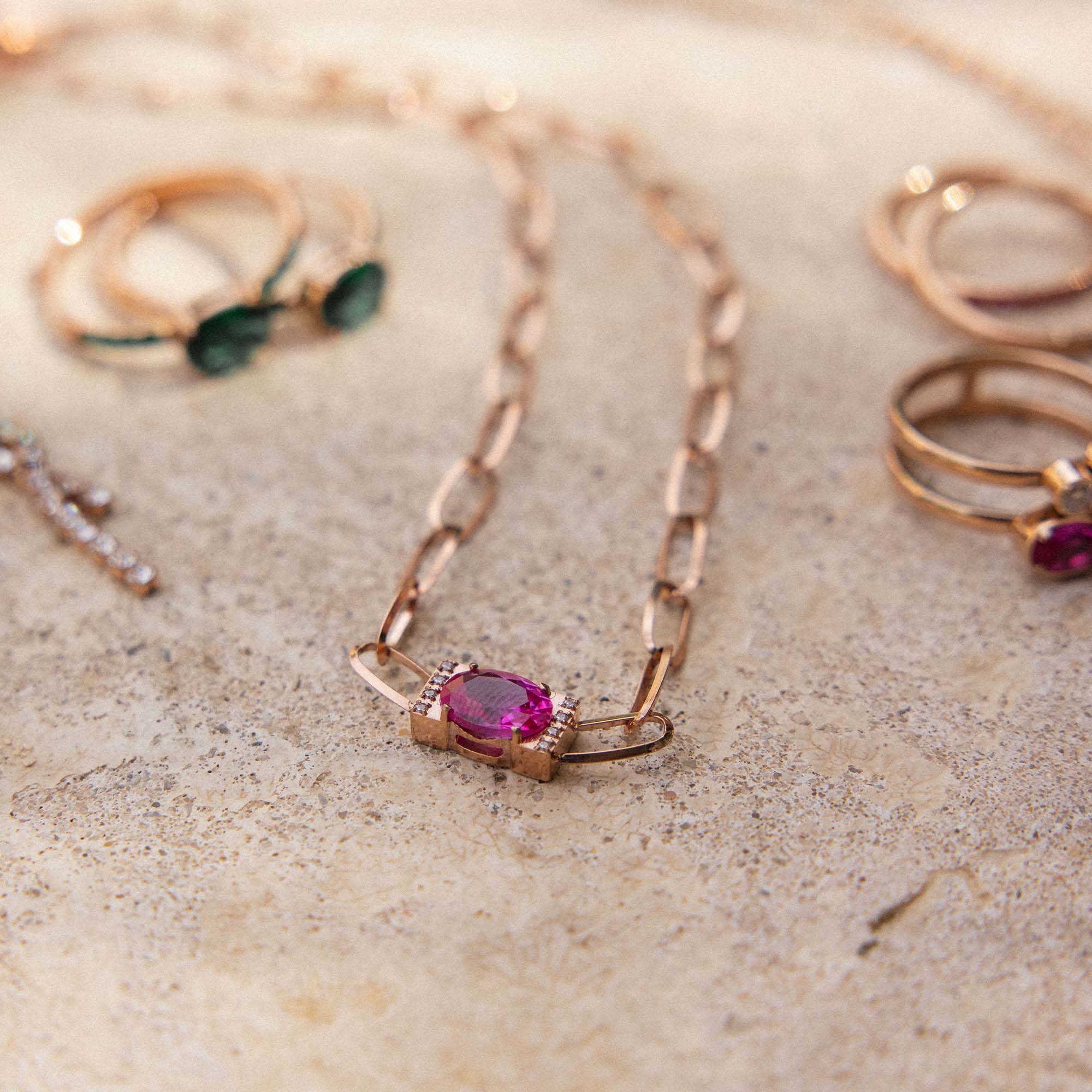 Romance Kette