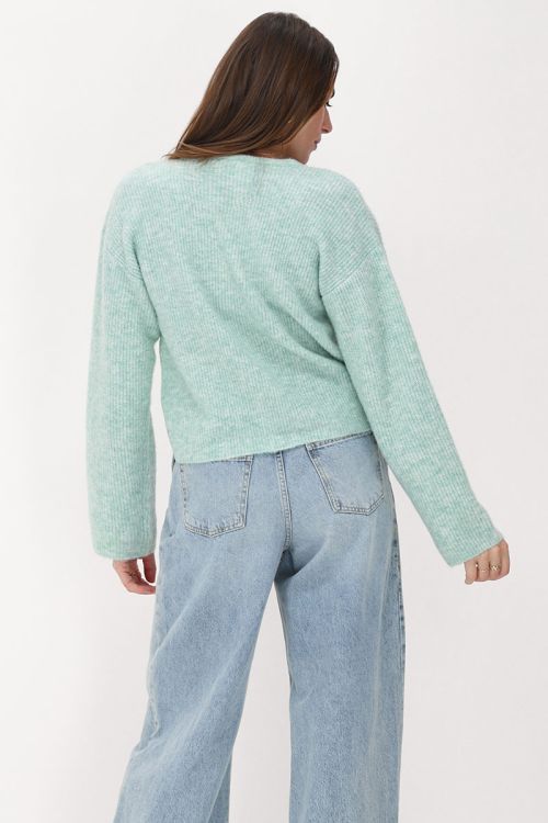 Mintgroen knitted vestje met kleine knoopjes