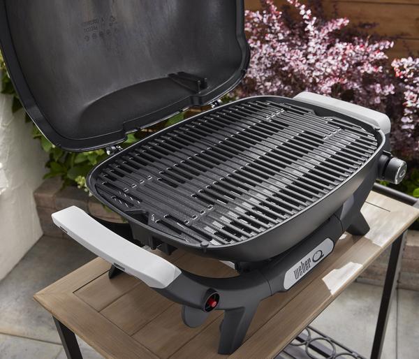 Weber Gasgrill Q2100N, ca. B76/H42/T50 cm