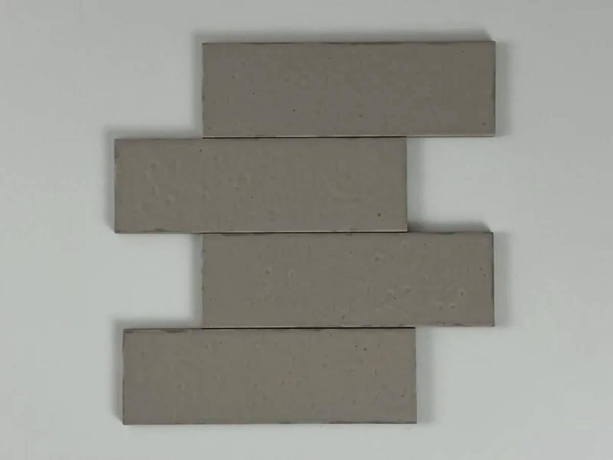 Tegelsample: Jabo Kalma wandtegel 19x6cm beige mat