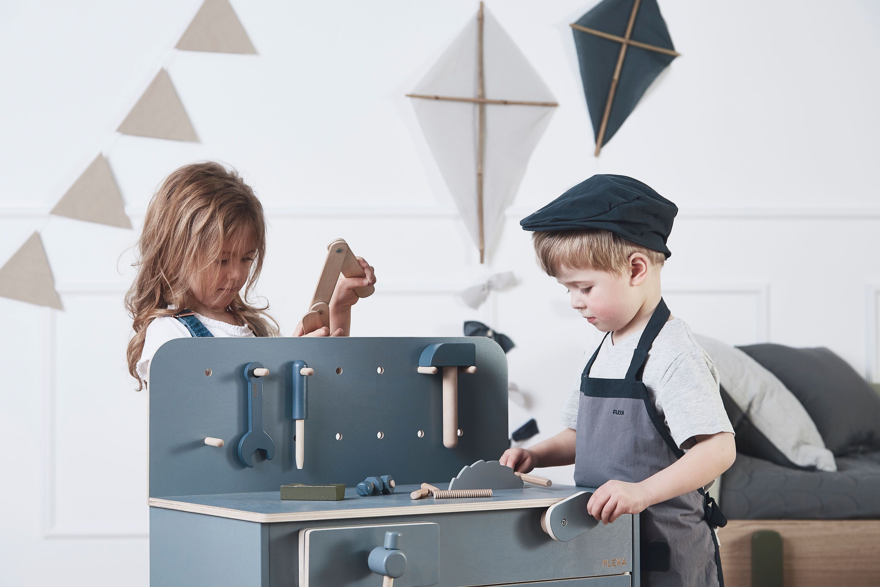 Flexa PLAY WORKBENCH Spielzeug - Blau / B: 60.0 x T: 34.5 x H: 48.5