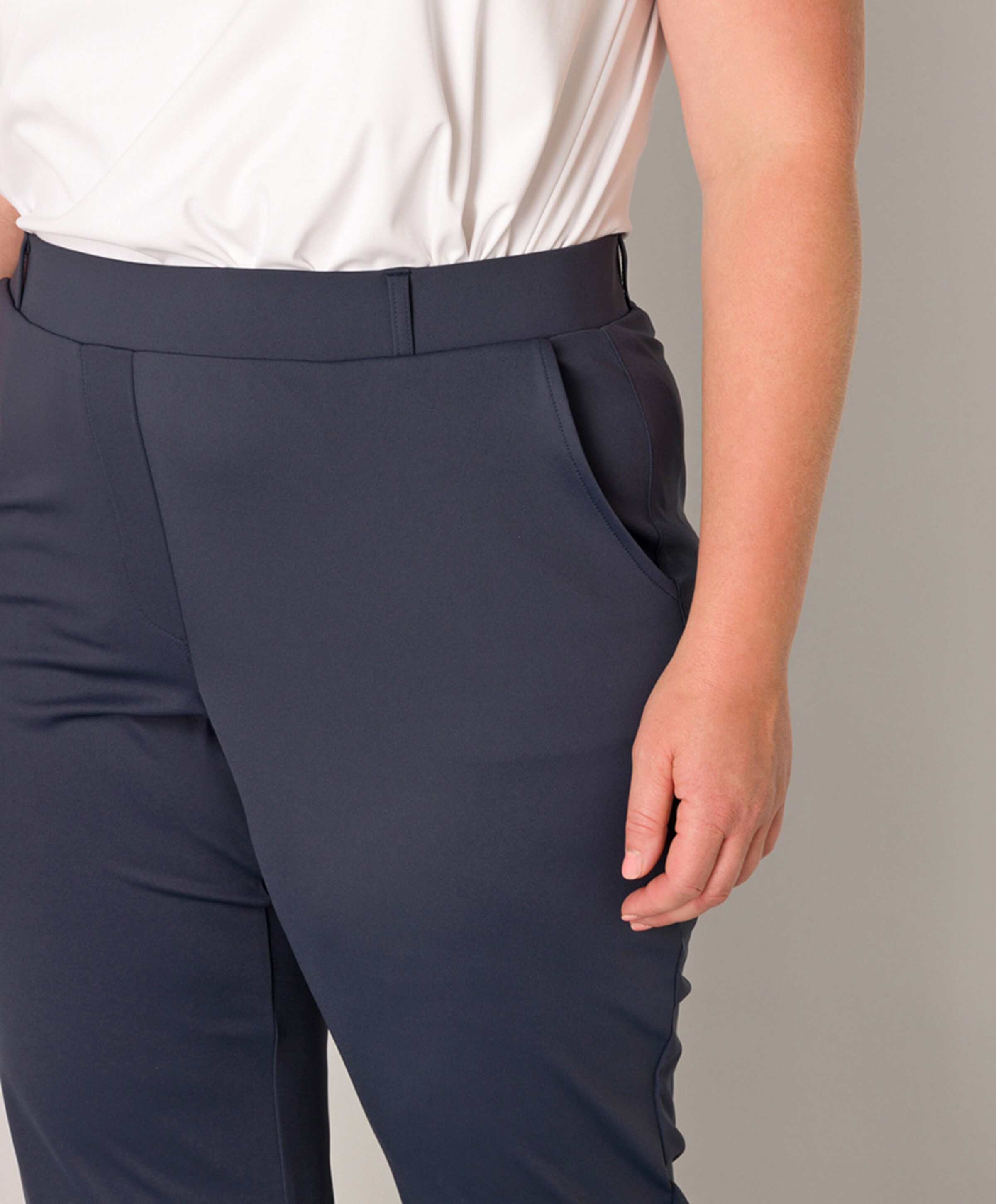 Base Level Curvy Lori dames broek blauw