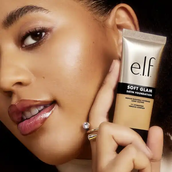 Soft Glam Foundation 30 Medium Warm