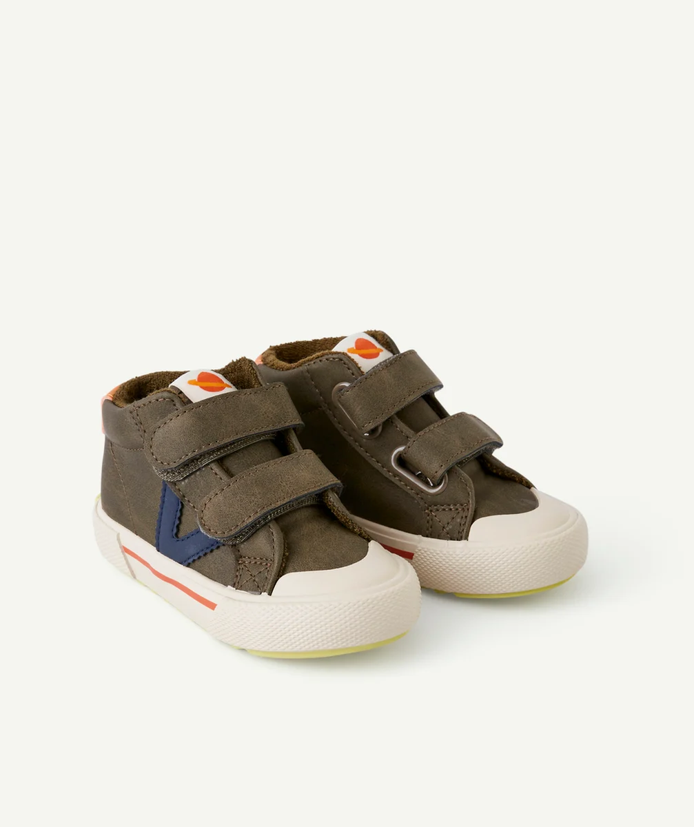 VICTORIABASKETS À SCRATCH TRIBU BÉBÉ GARÇON KAKI