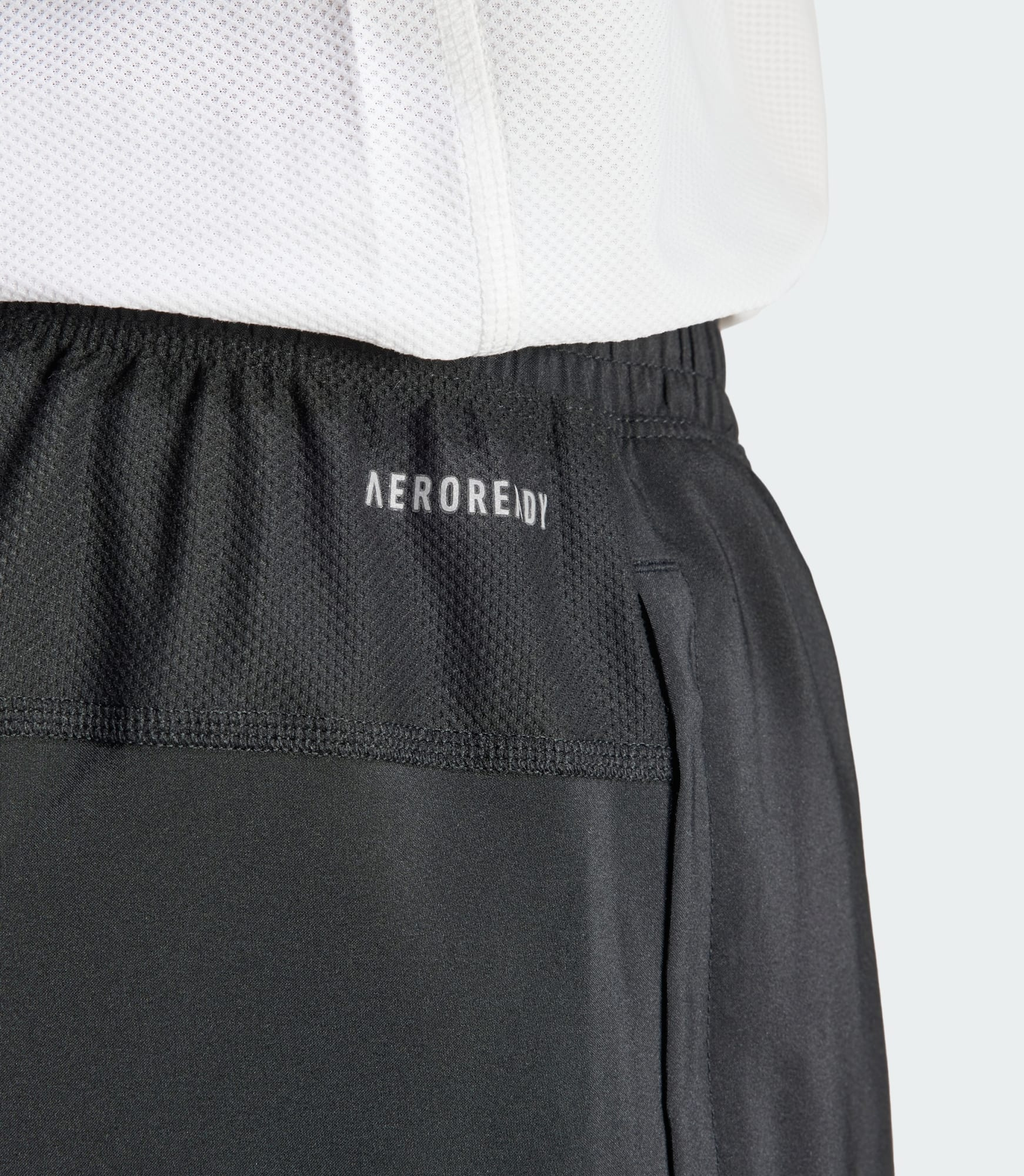 Own The Run Pant Herre Black