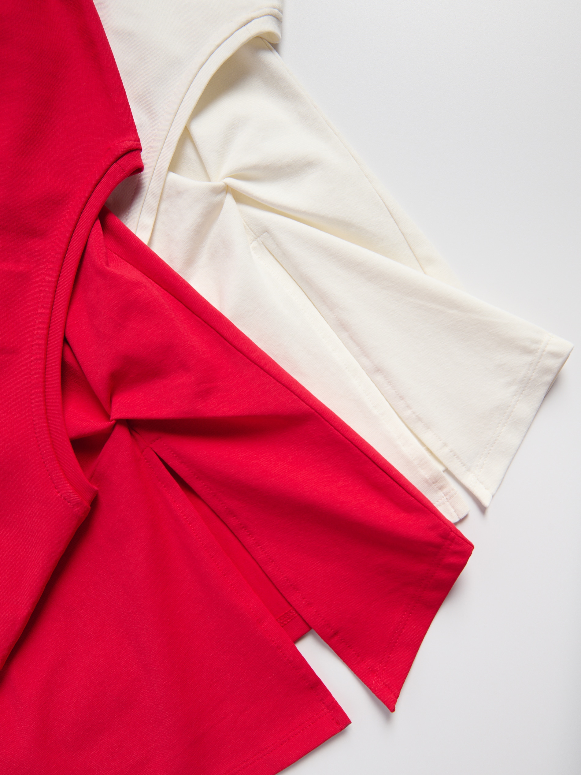 T‑Shirt mit dekorativem Detail