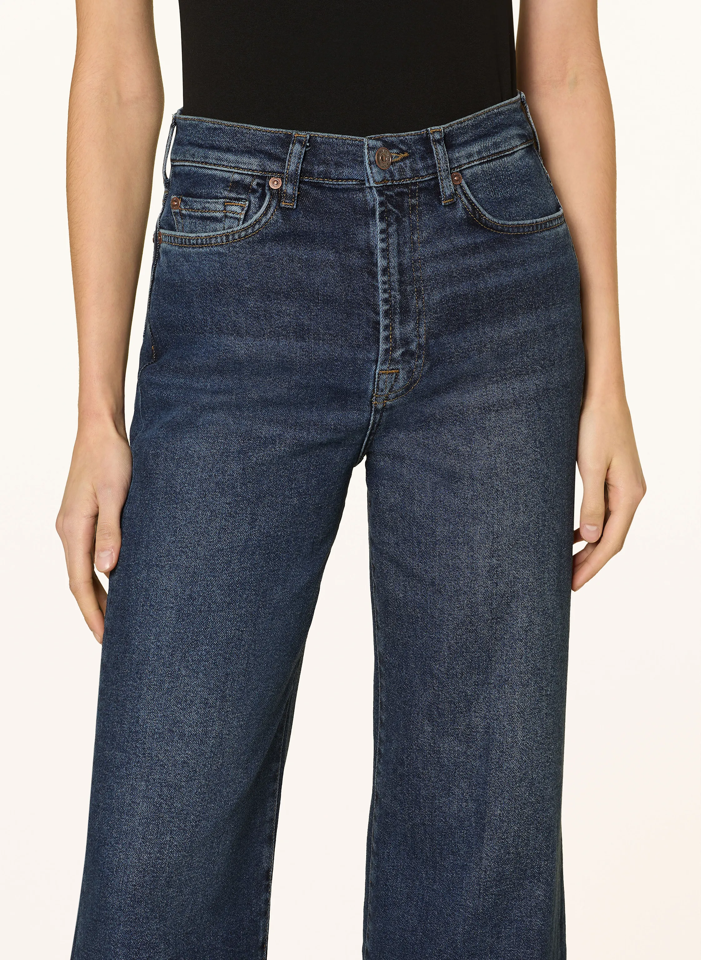 7 for all mankind Flared Jeans JO CISCO