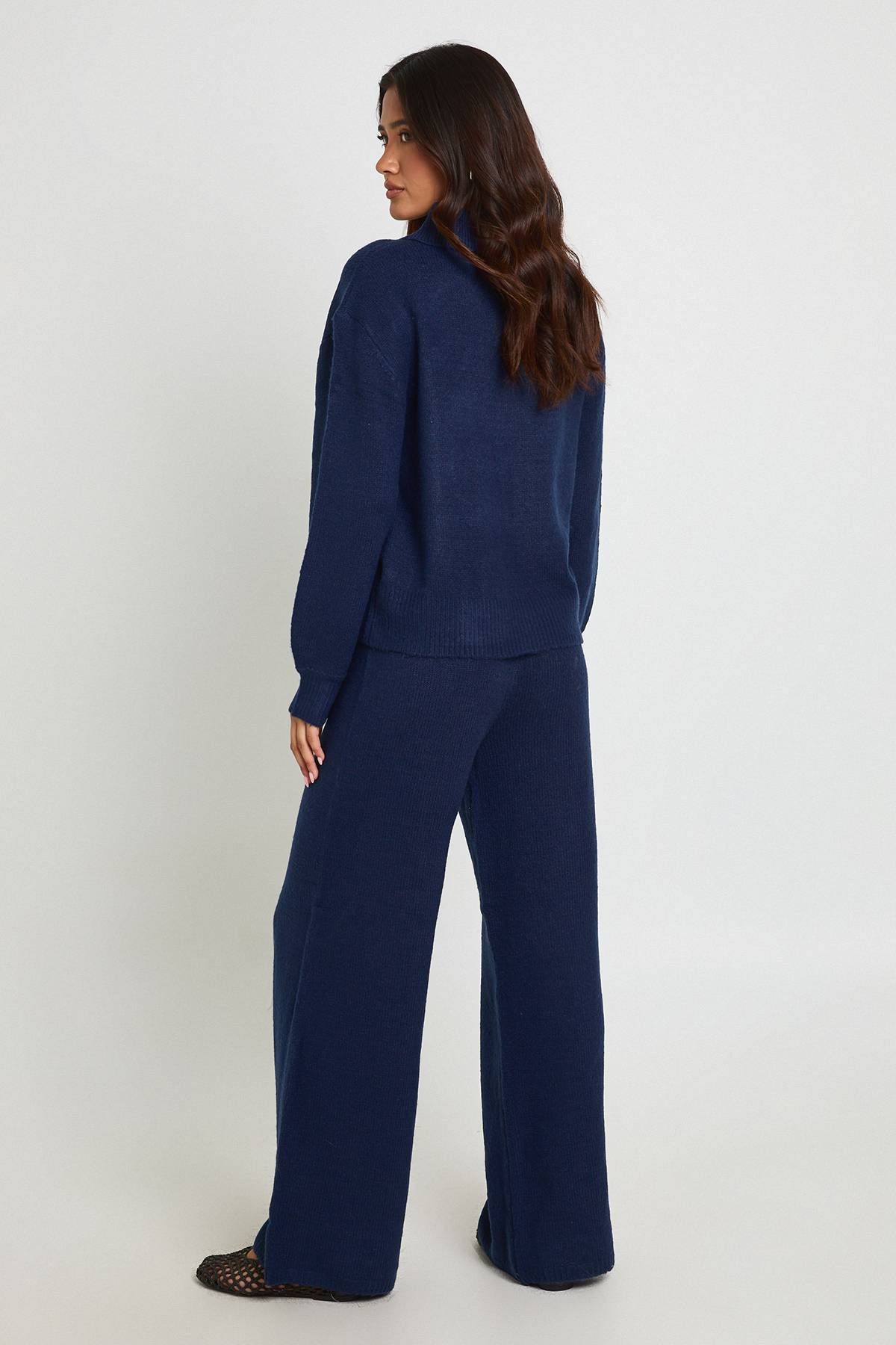 boohoo Cardigan tricoté épais super doux à col rond et pantalon à jambes larges assorti