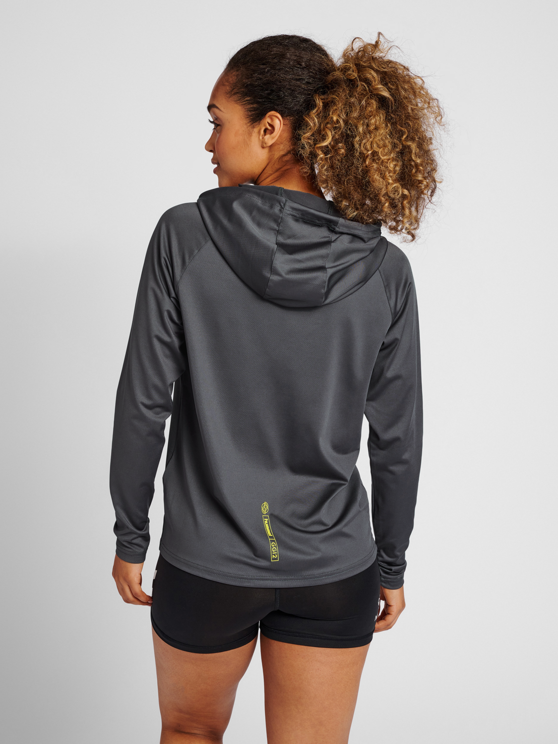 hmlGG12 TRAINING HOODIE WOMAN