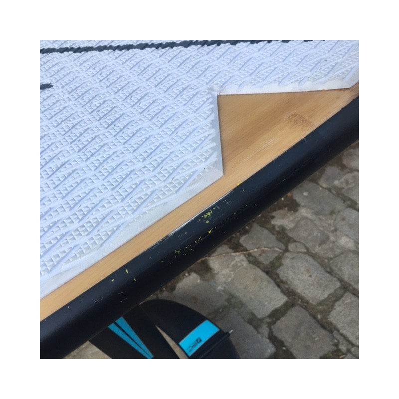 Foil occasion F-One Carbon (2 ailes avant) + planche - The Corner Shop
