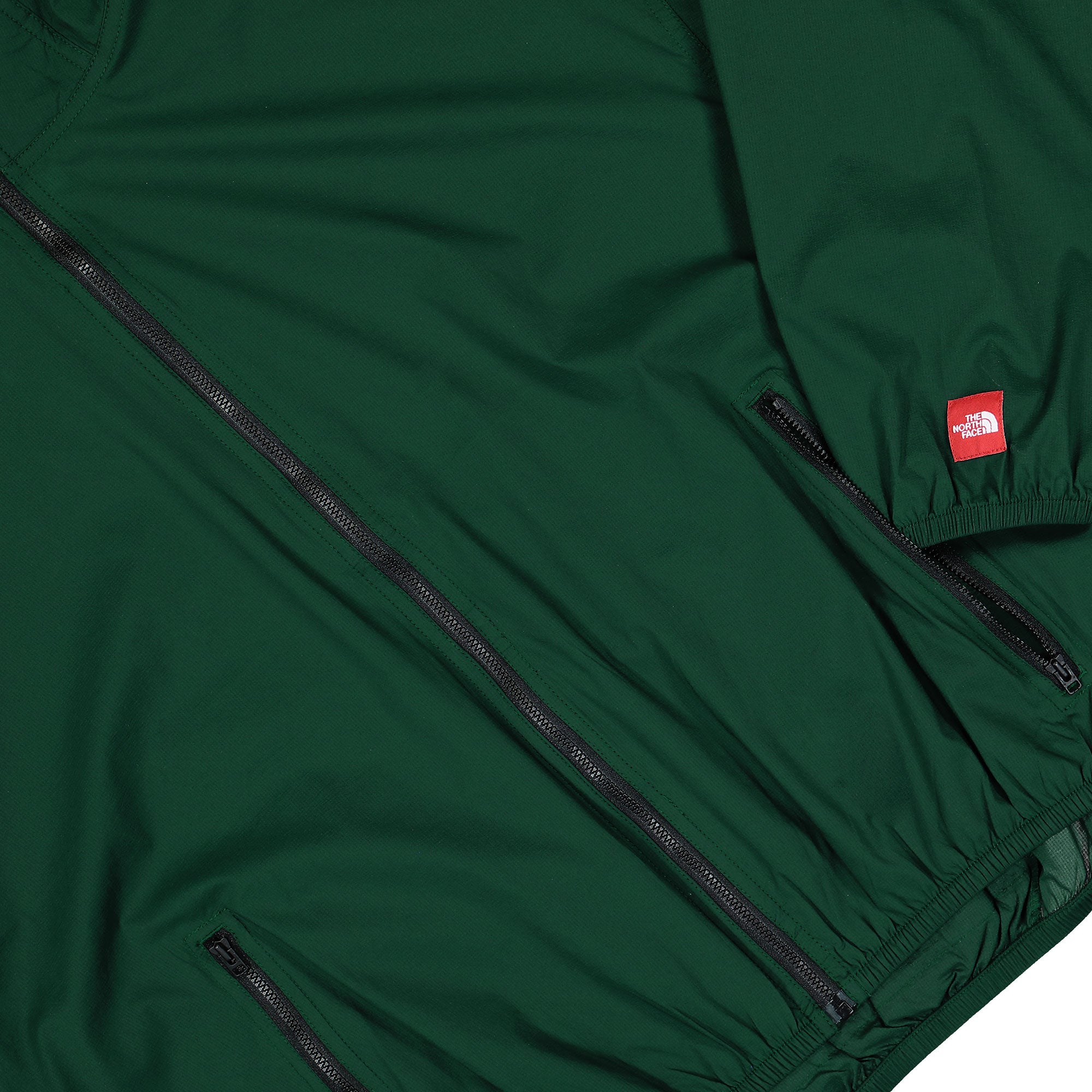 The North Face<br>M TNF RB Wind Jacket