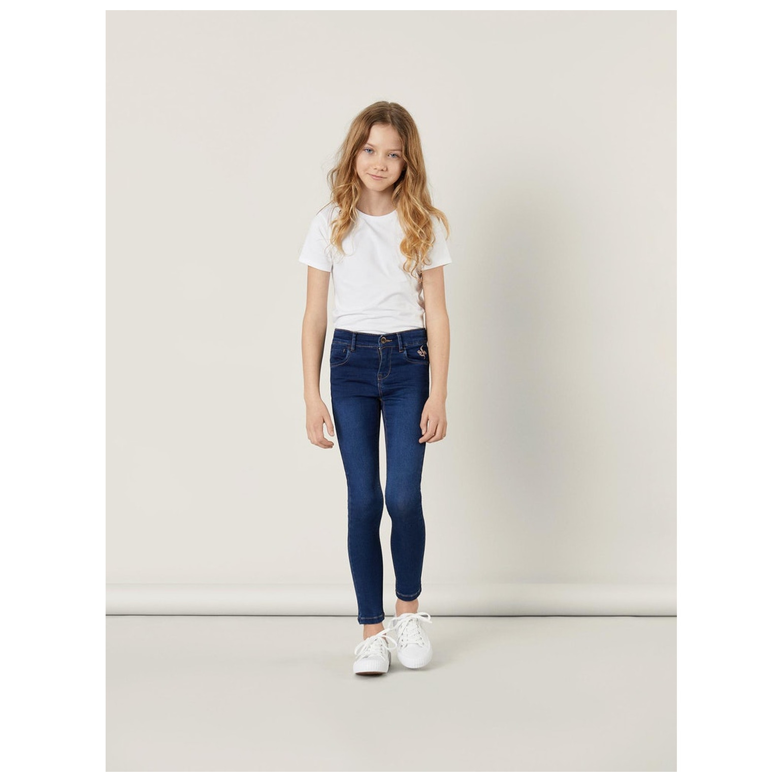 name it NKFSALLI SLIM SWE JEANS 1162