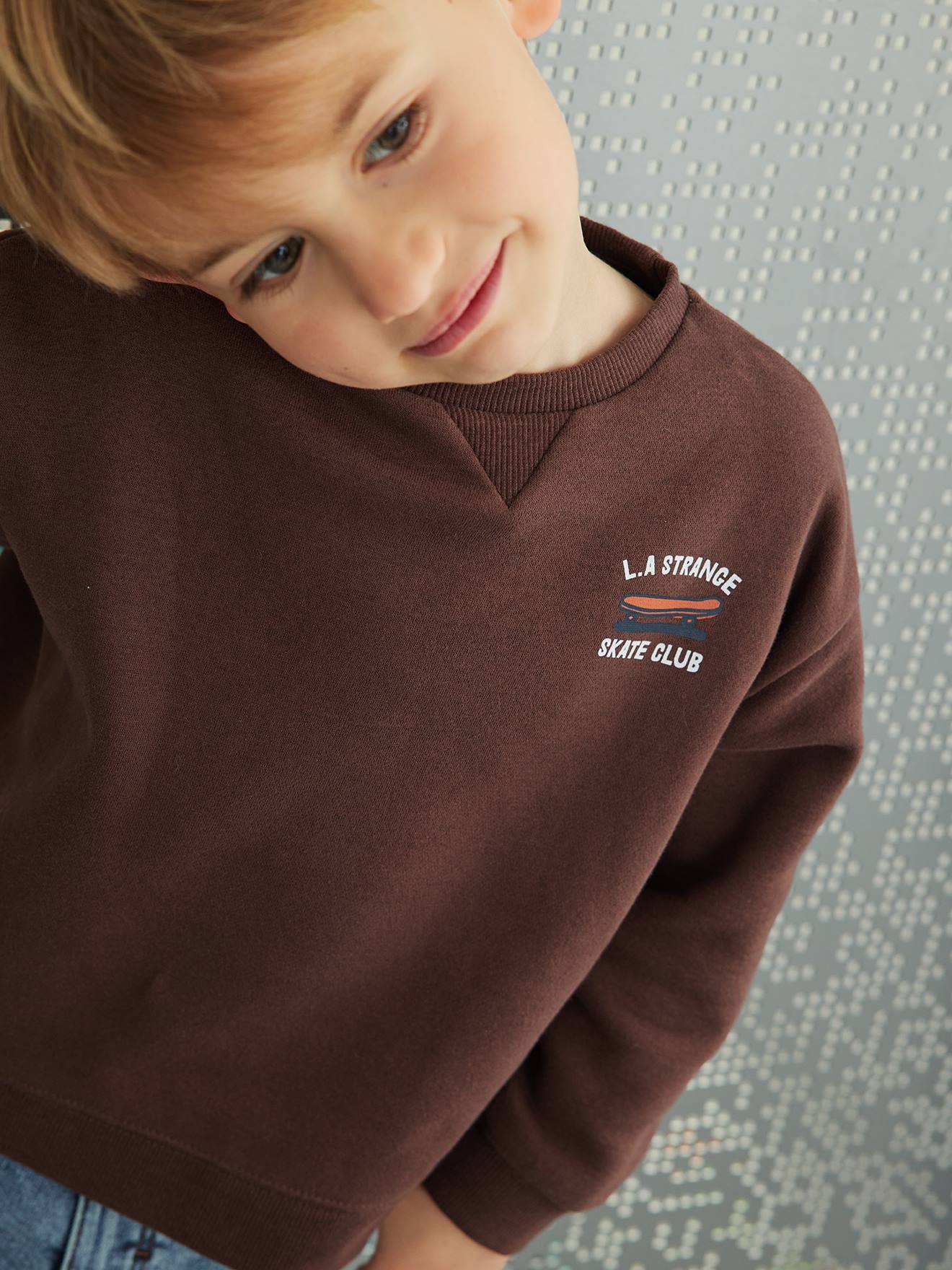 Moletom infantil masculino azul petróleo com estampa divertida nas costas.