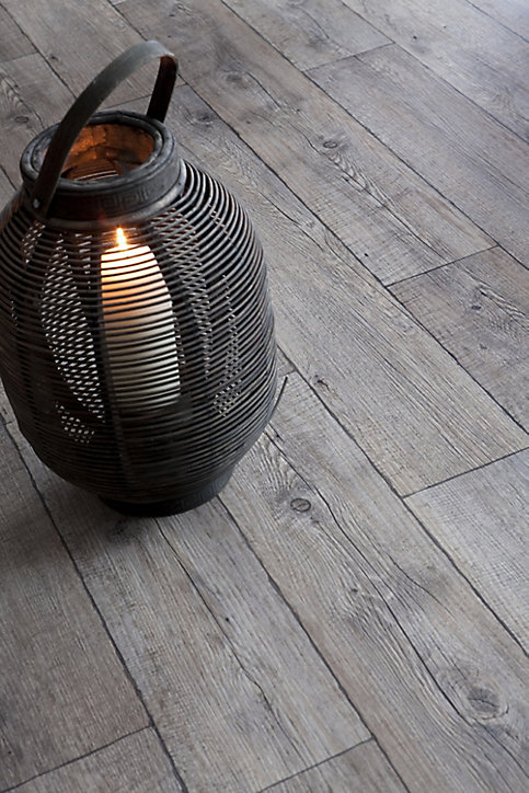 Revêtement sol PVC Saloon coloris farm pecan 4m (vendu au m²)