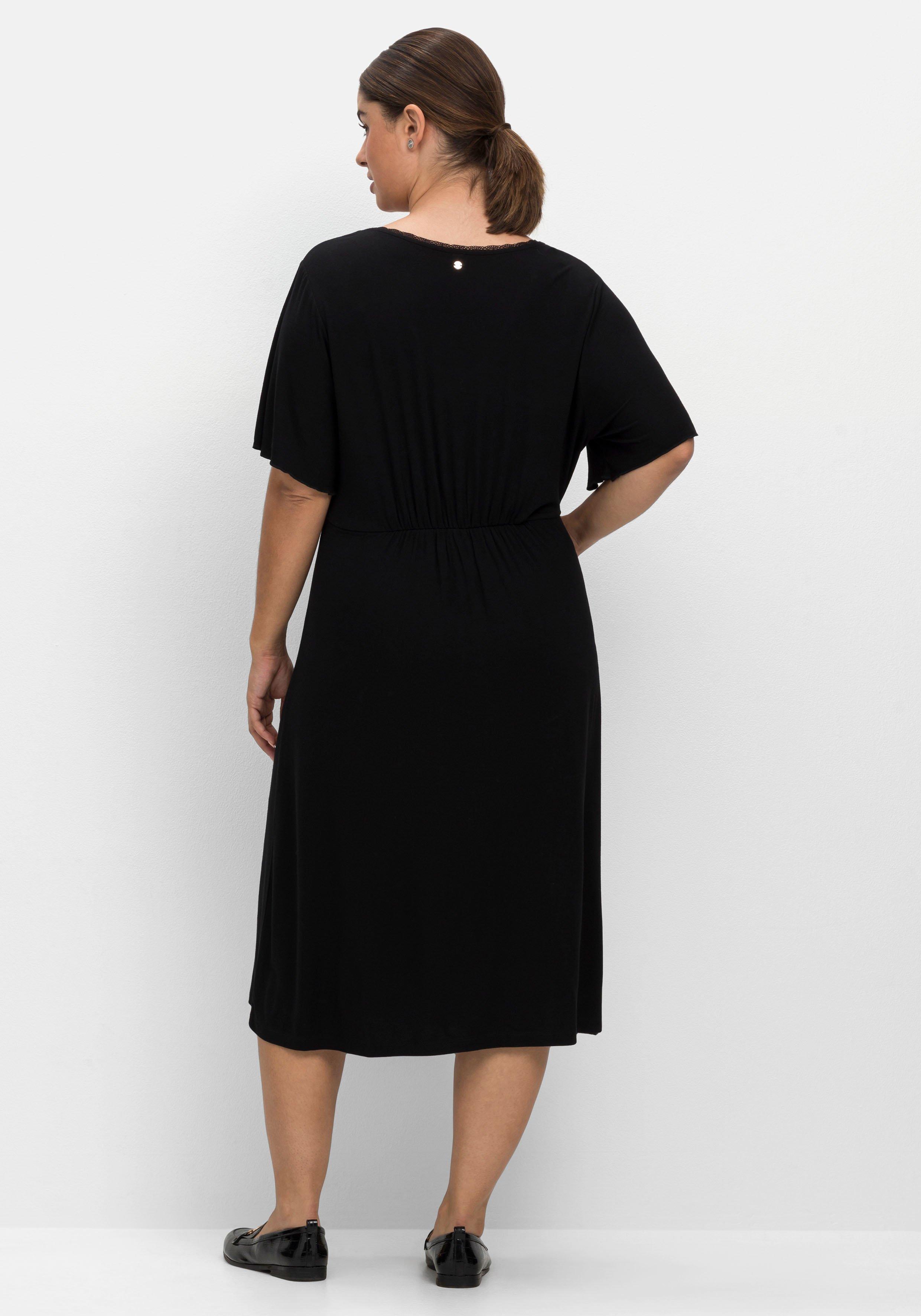 Midikleid mit gesmokter Taille, aus Viskosejersey