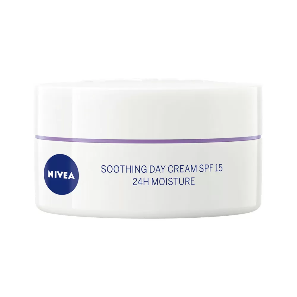 Nivea Essentials Sensitive Day Cream SPF15 - 50 ml.
