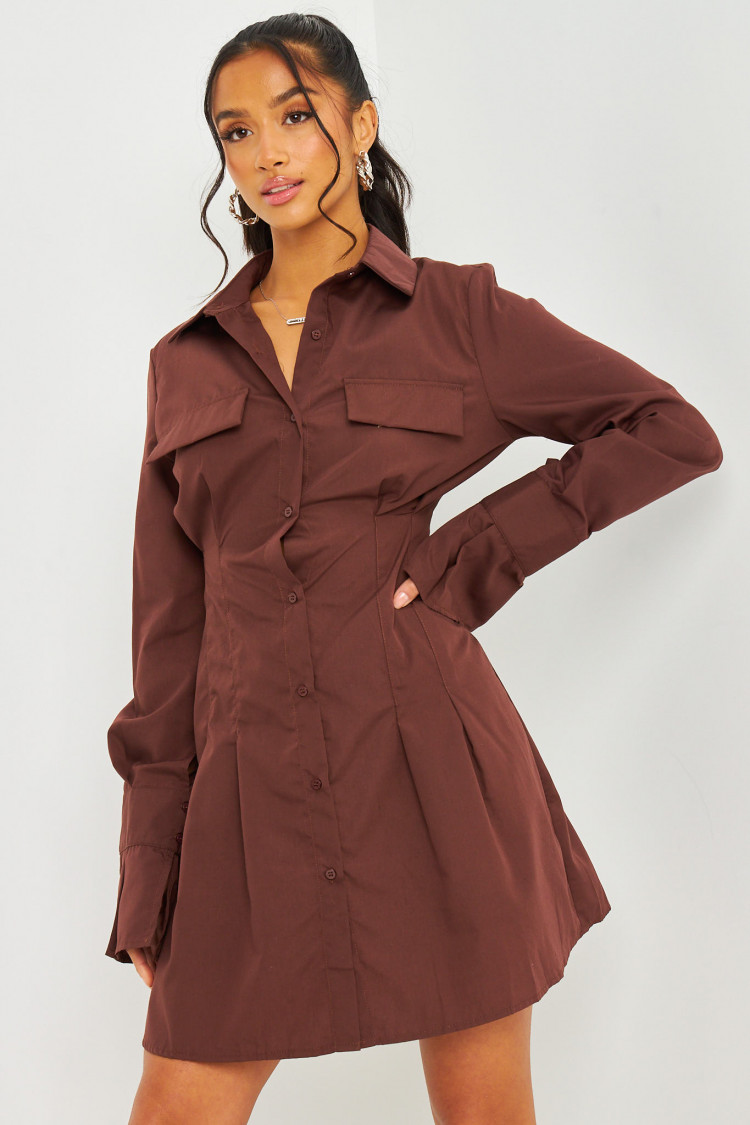 Robe chemise marron cintrée