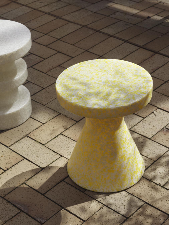 Normann Copenhagen Bit Stool Cone bijzettafel geel