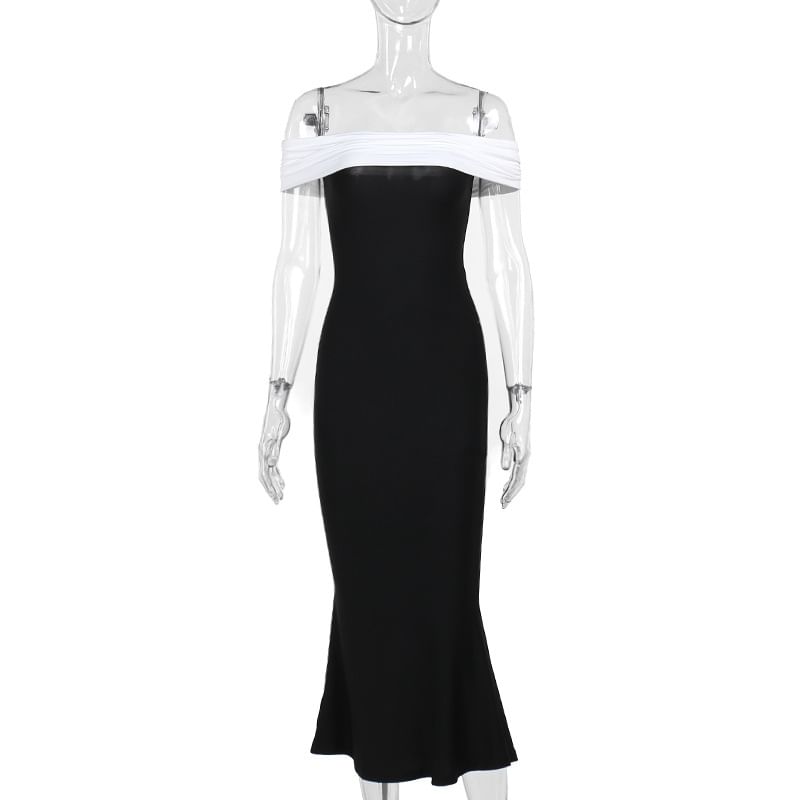 Femme Cradle - Mouwloze off-shoulder maxi-jurk met twee kleuren
