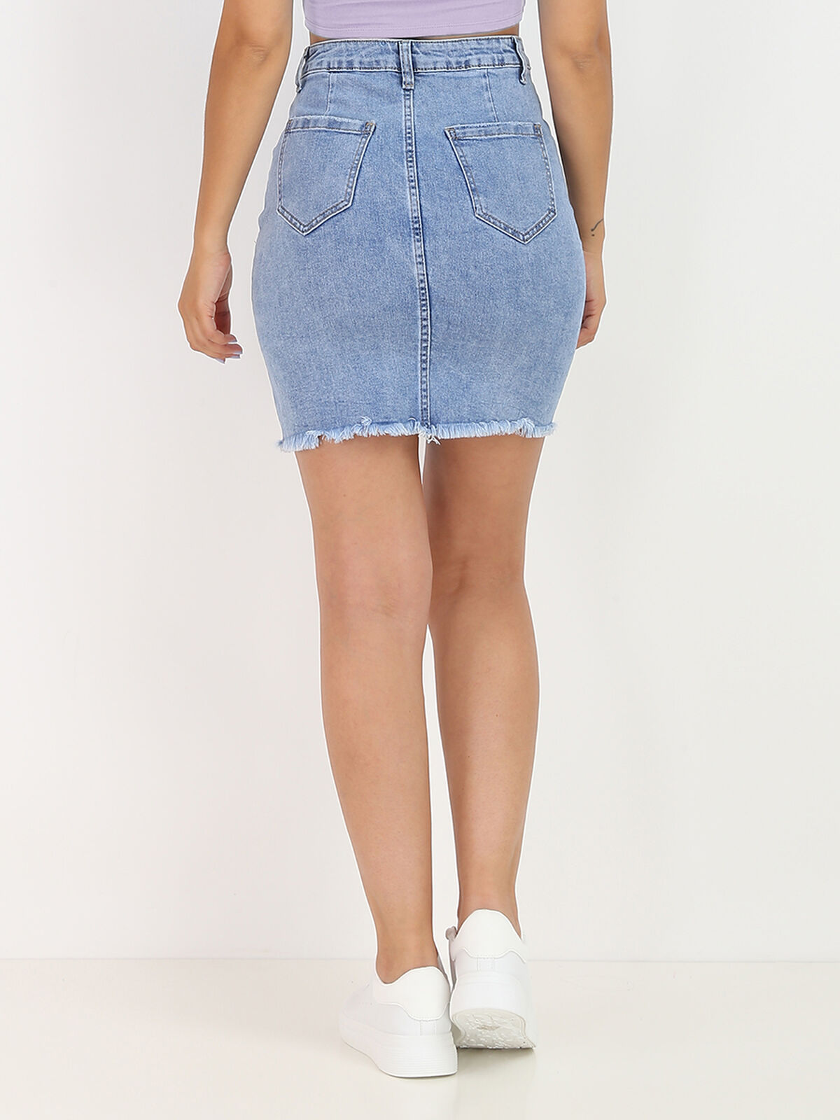 Jupe en jeans effilochée et à boutons- Bleu