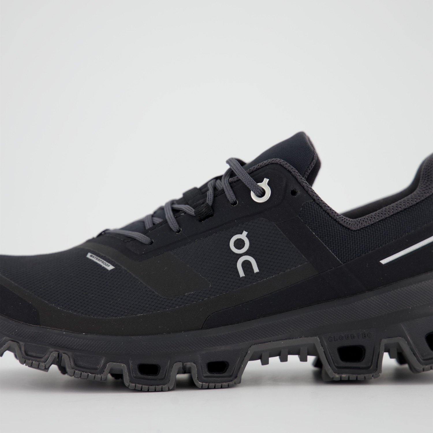 ON Cloudventure Waterproof
