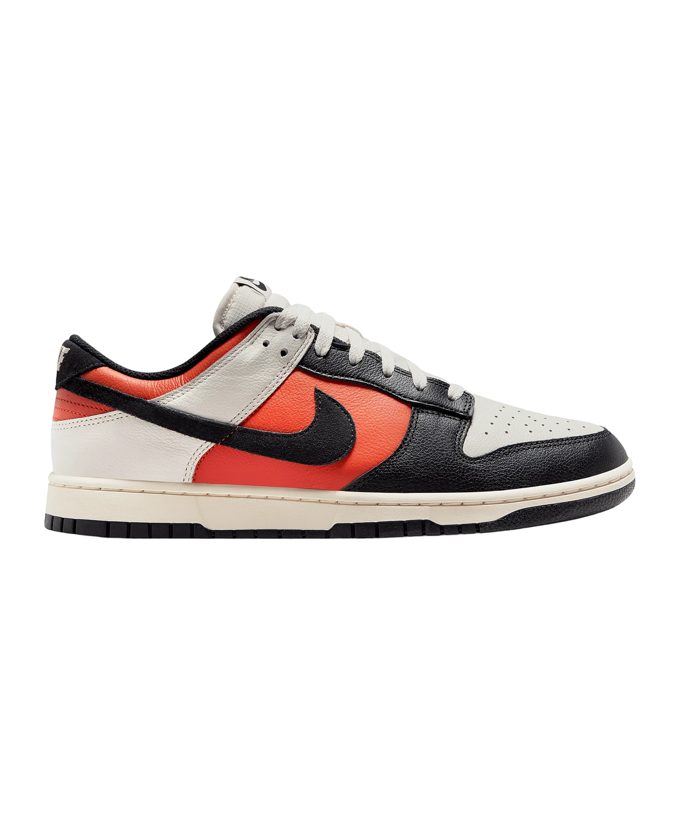 Nike Dunk Retro Low Sneaker Schwarz F030