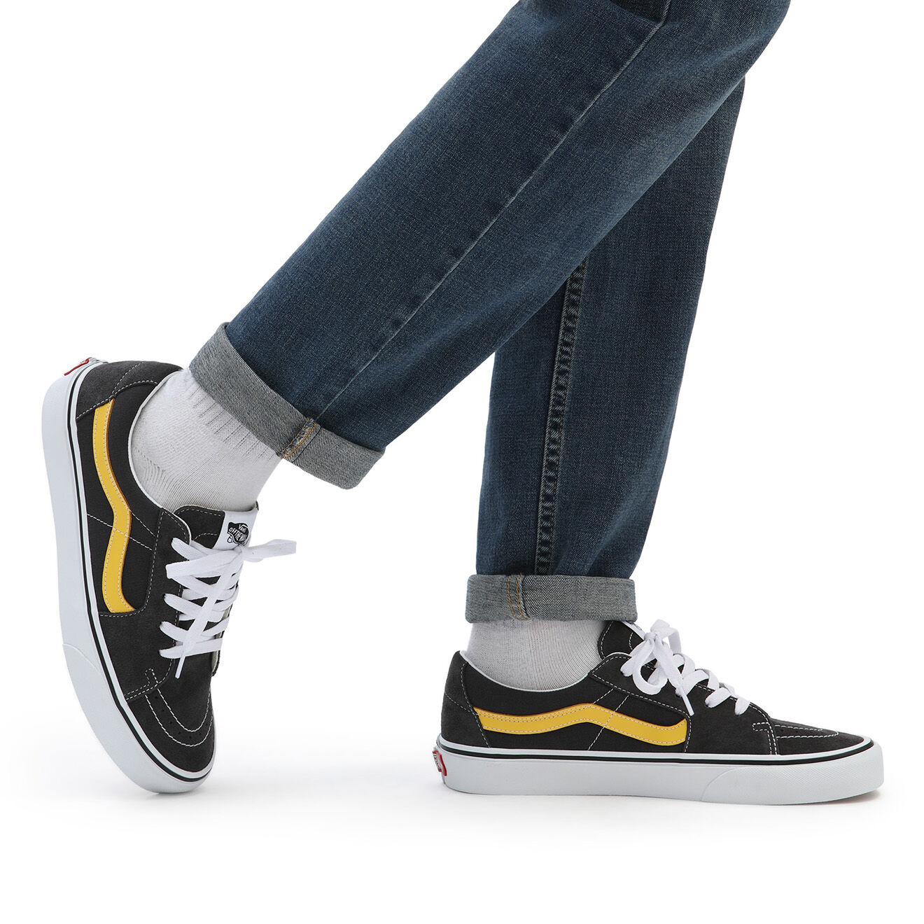 Vans Sneakers en Velours de Cuir & Textile SK8-Low grises