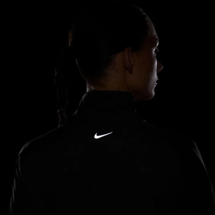 Nike Dame Mellemlag Swoosh Half Zip Long Sleeve Midlayer Sort