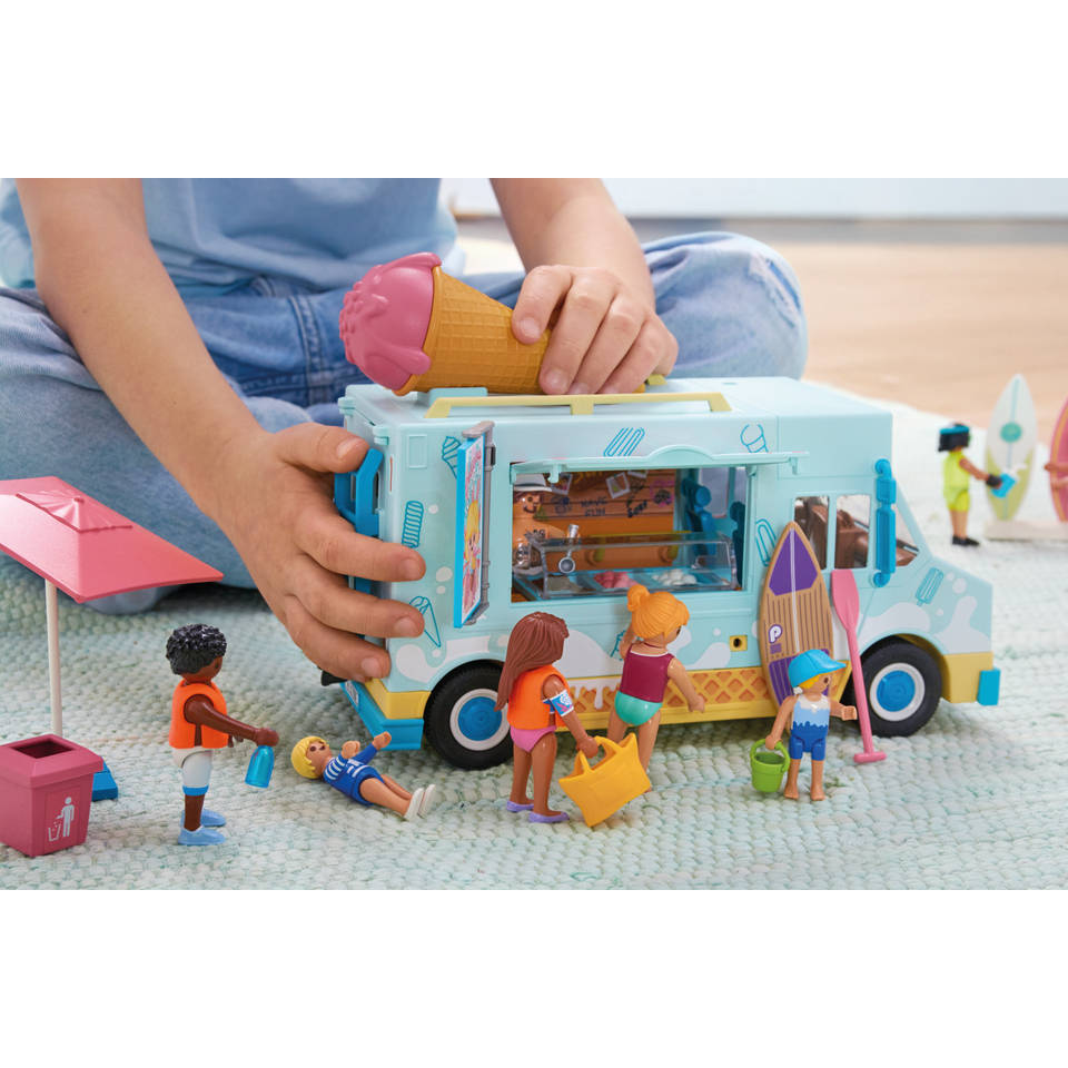 PLAYMOBIL My Life ijscowagen met surfshop 71904