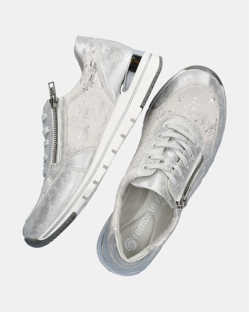 Remonte Lage sneakers  - zilver