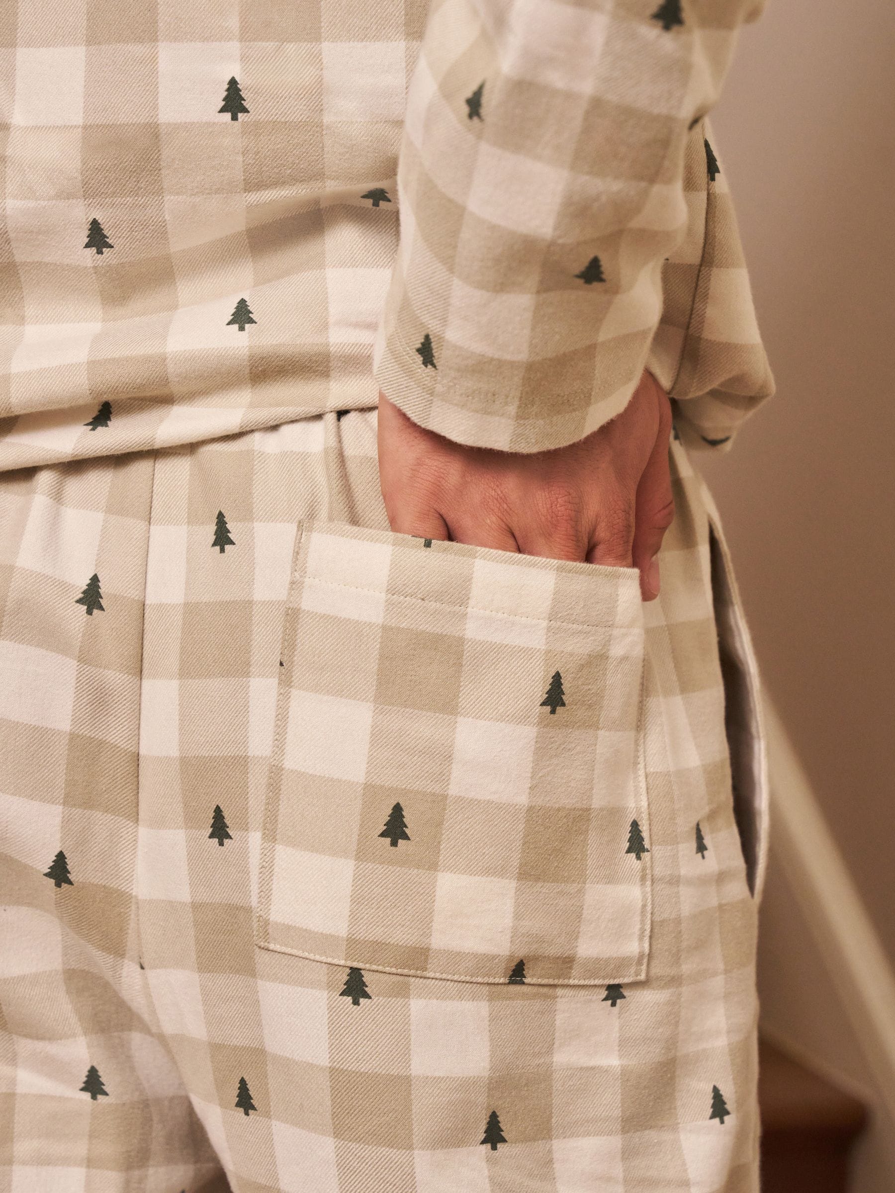 Neutraal geruit - Bijpassende familie Kerstmis Knoopsluiting Pyjama's