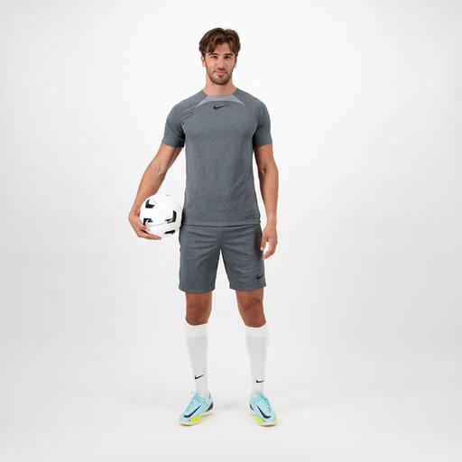 Academia Nike